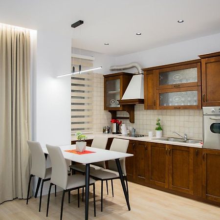 Bella Tirana Apartments Exteriör bild